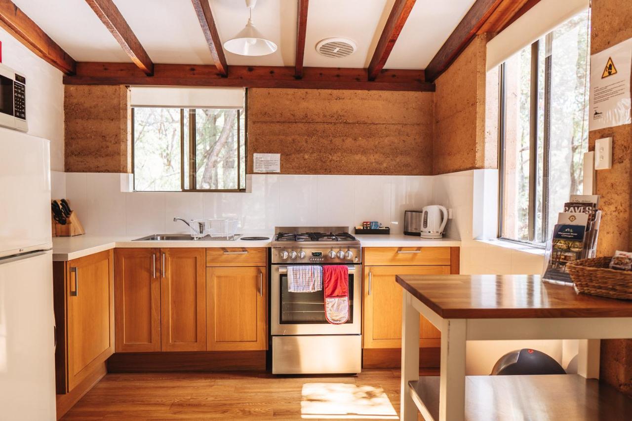 Bussells Bushland Chalet