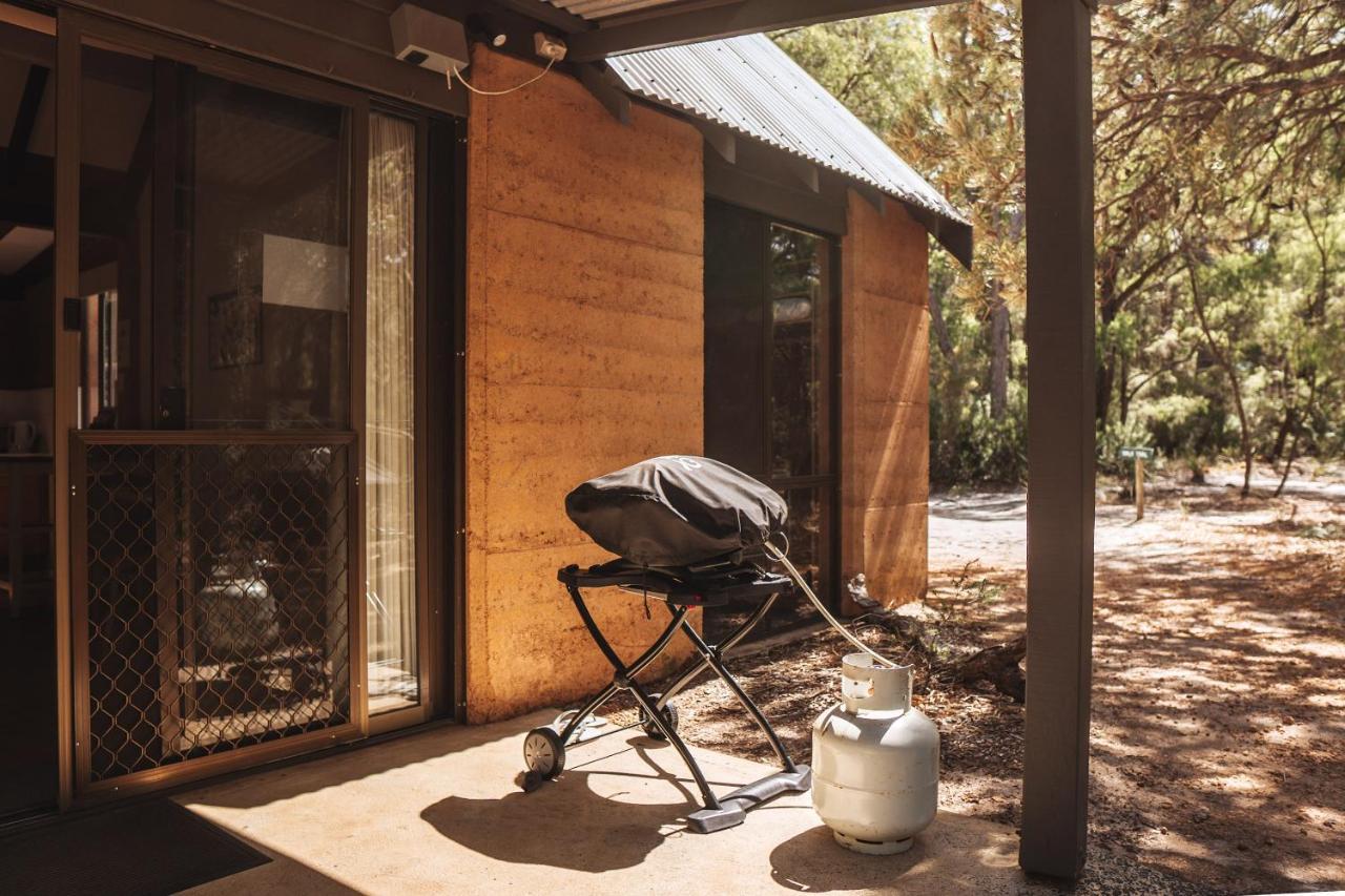 Bussells Bushland Chalet *